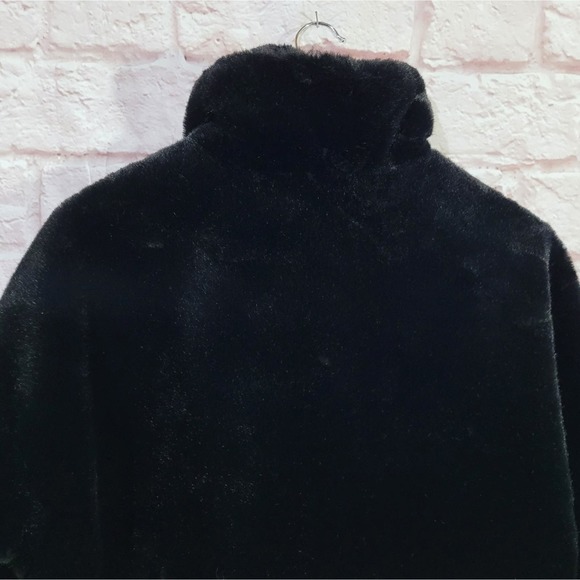 Zara Black Faux Fur Mock Neck Cropped Heavy Winter Jacket - Picture 8 of 13